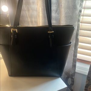 Michael Kor black tote bag